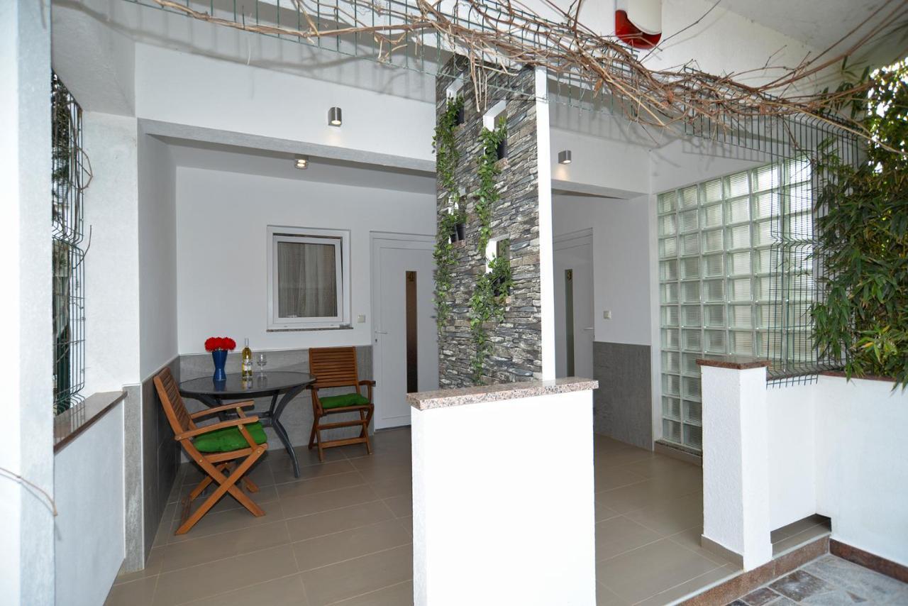 Apartments Volf 1405 เปโรย ภายนอก รูปภาพ