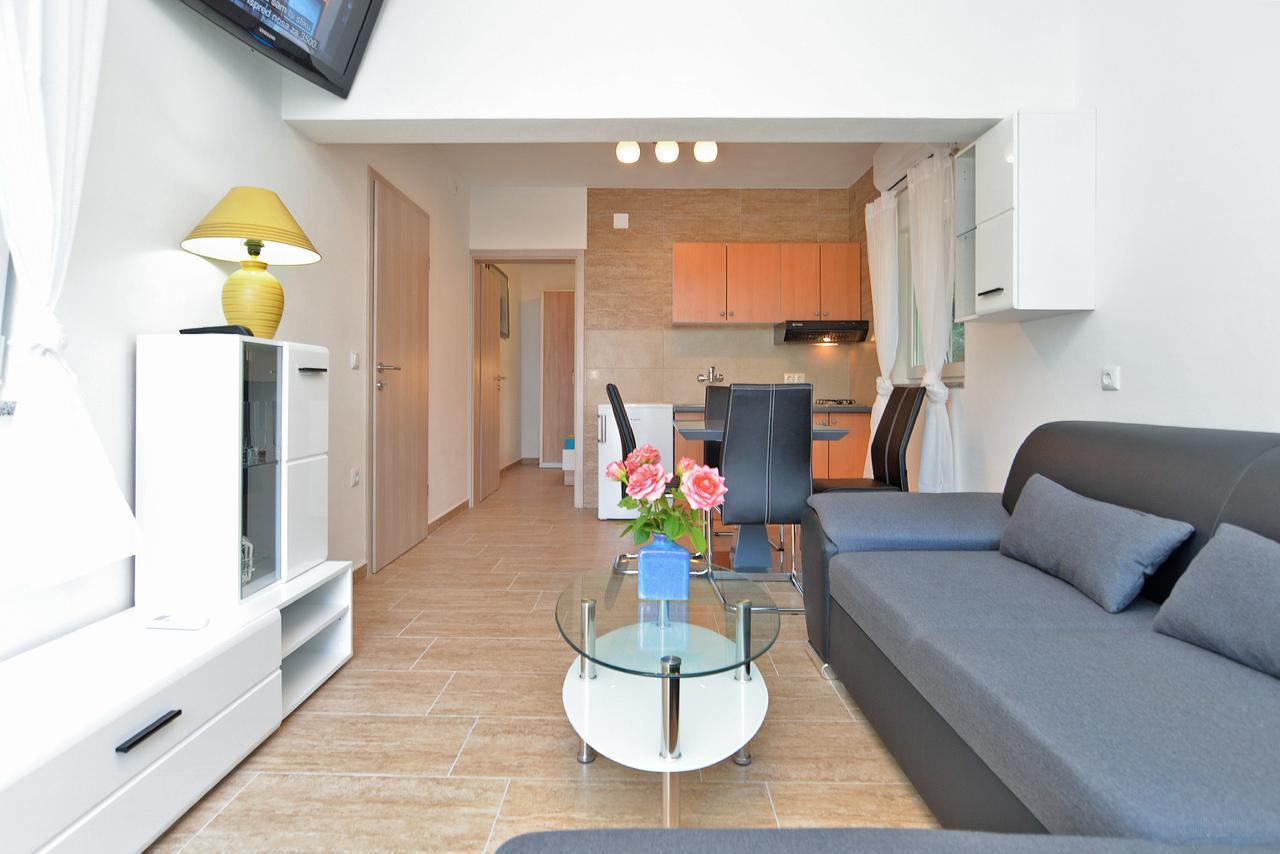 Apartments Volf 1405 เปโรย ภายนอก รูปภาพ